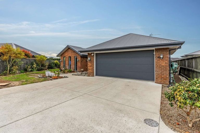 Photo of property in 11 Wakeman Way, Kaiapoi, 7630