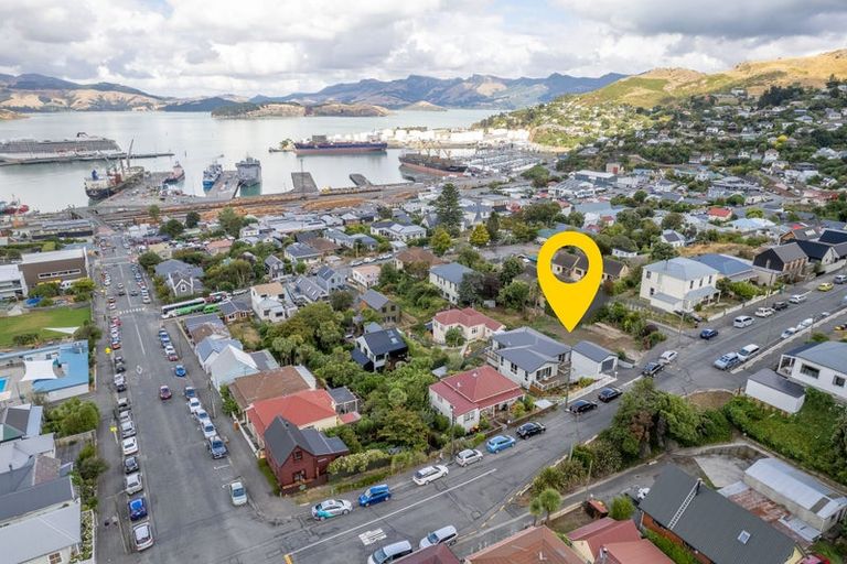 Photo of property in 13 Exeter Street, Lyttelton, 8082