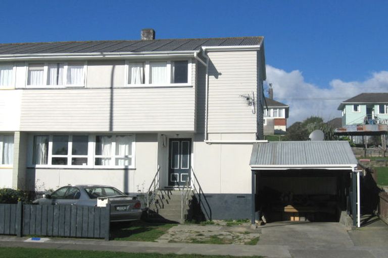 Photo of property in 44a Warspite Avenue, Cannons Creek, Porirua, 5024