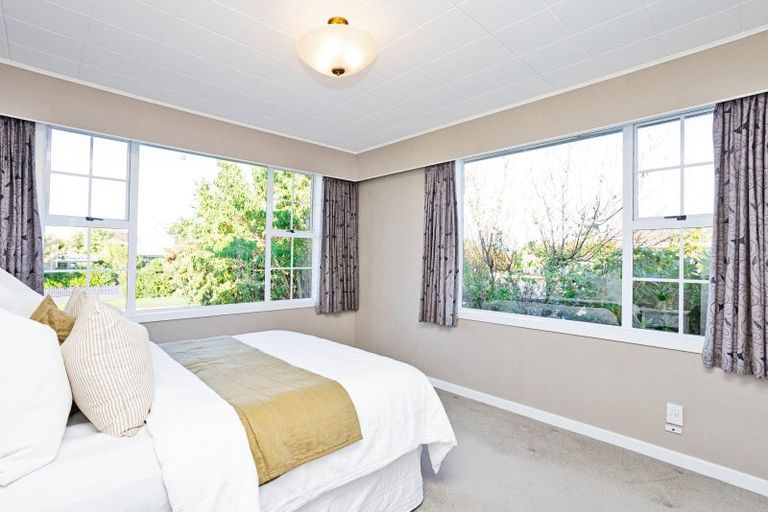 Photo of property in 318 Chelmsford Street, Waverley, Invercargill, 9810