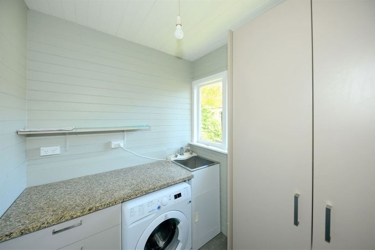 Photo of property in 29 Eastern Terrace, Beckenham, Christchurch, 8023