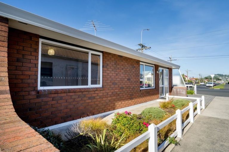 Photo of property in 107c Prince Albert Road, Saint Kilda, Dunedin, 9012