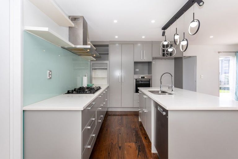 Photo of property in 7 Cumulus Way, Ranui, Auckland, 0612