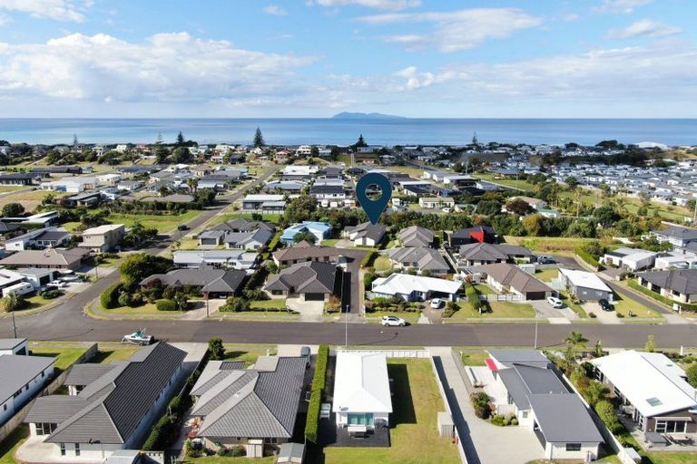 Photo of property in 26 Reel Road, Athenree, Waihi Beach, 3611