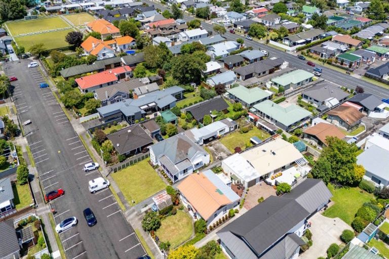 Photo of property in 10 Norman Street, Lower Vogeltown, New Plymouth, 4310