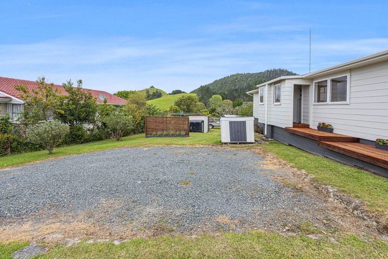 Photo of property in 57 View Road, Hikurangi, 0114
