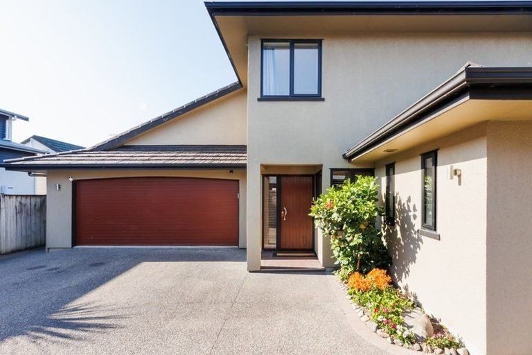 Photo of property in 152 Park Road, West End, Palmerston North, 4410