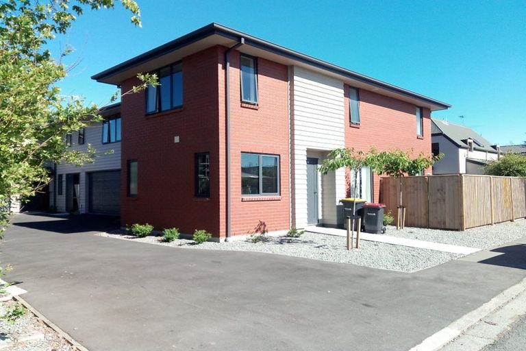 Photo of property in 17 Lascelles Street, Saint Martins, Christchurch, 8022