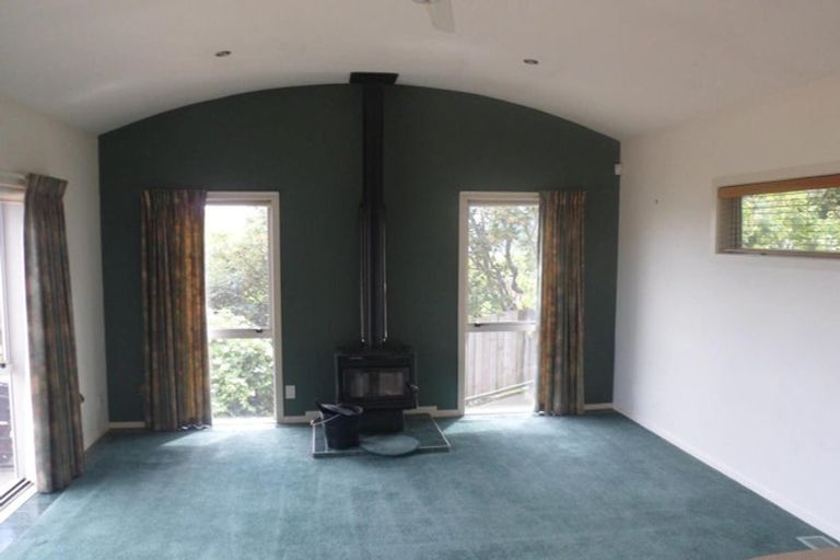 Photo of property in 89 Seatoun Heights Road, Seatoun, Wellington, 6022