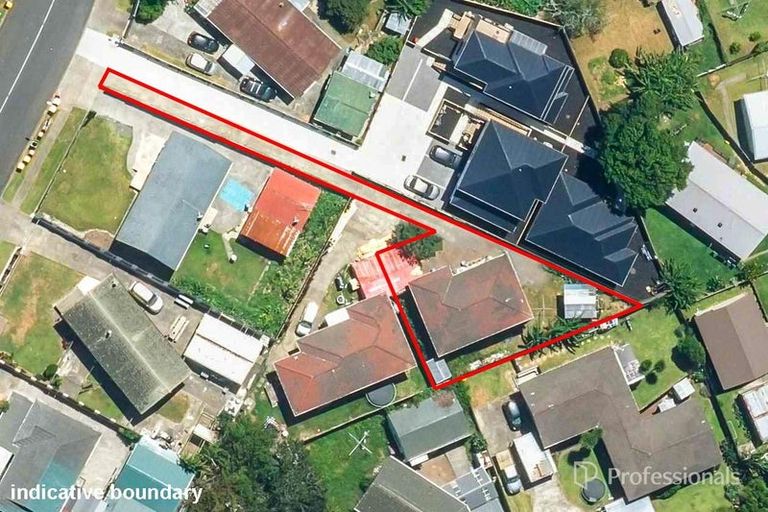 Photo of property in 12a John Walker Drive, Manurewa, Auckland, 2102