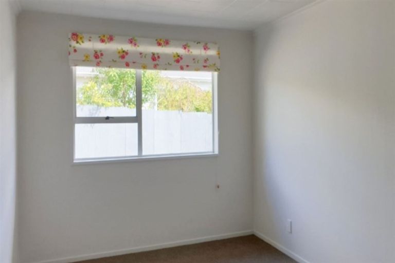 Photo of property in 3/10 Roslyn Terrace, West End, Timaru, 7910