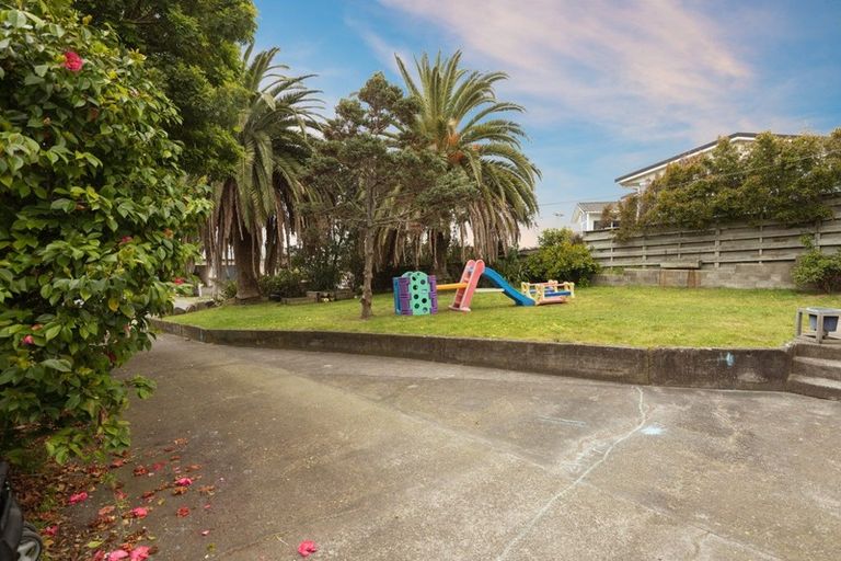 Photo of property in 46 Orkney Road, Mount Maunganui, 3116