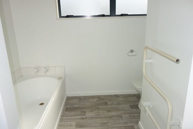 Photo of property in 5/56 London Street, Richmond, Christchurch, 8013