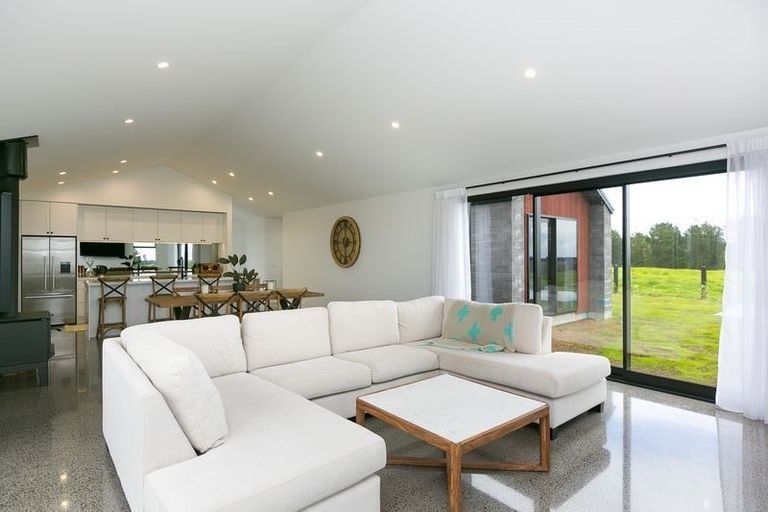 Photo of property in 110 Stockman Road, Tikorangi, Waitara, 4383