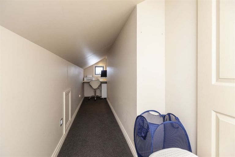 Photo of property in 4 Consort Close, Paraparaumu Beach, Paraparaumu, 5032