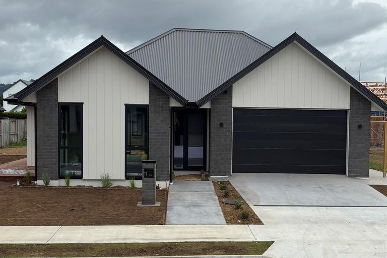 Photo of property in 11 Richards Street, Cambridge, 3434