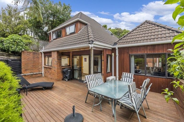 Photo of property in 5/16 Mahara Avenue, Birkenhead, Auckland, 0626