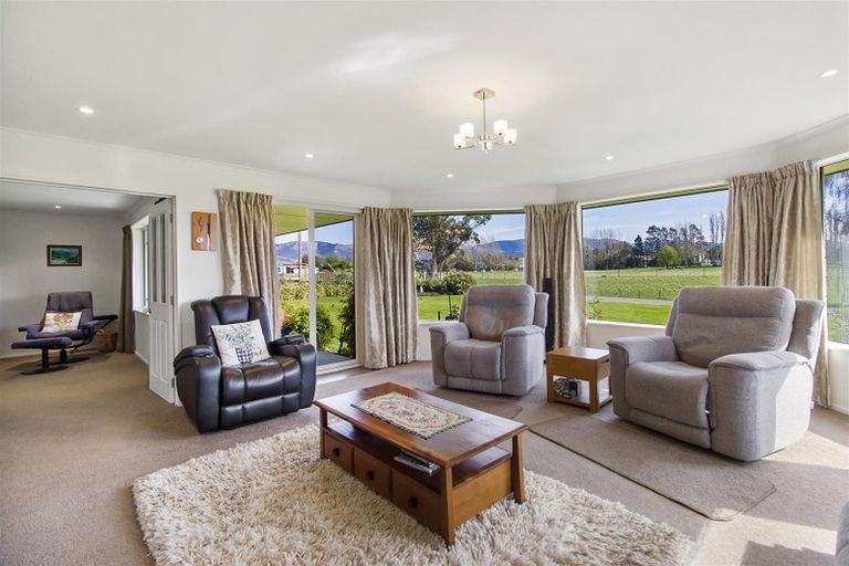 Photo of property in 15 Cashel Street, Waimate, 7924