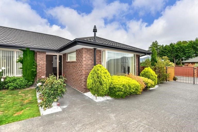 Photo of property in 3 Crocus Lane, Aidanfield, Christchurch, 8025