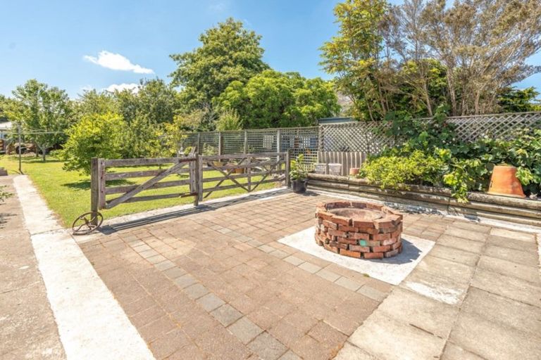 Photo of property in 18 Field Street, Aramoho, Whanganui, 4500