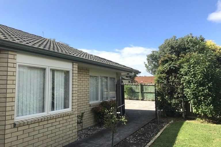 Photo of property in 72 Milson Drive, Papakura, 2110