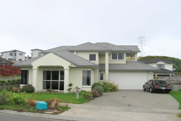 Photo of property in 64 Kentwood Drive, Woodridge, Wellington, 6037