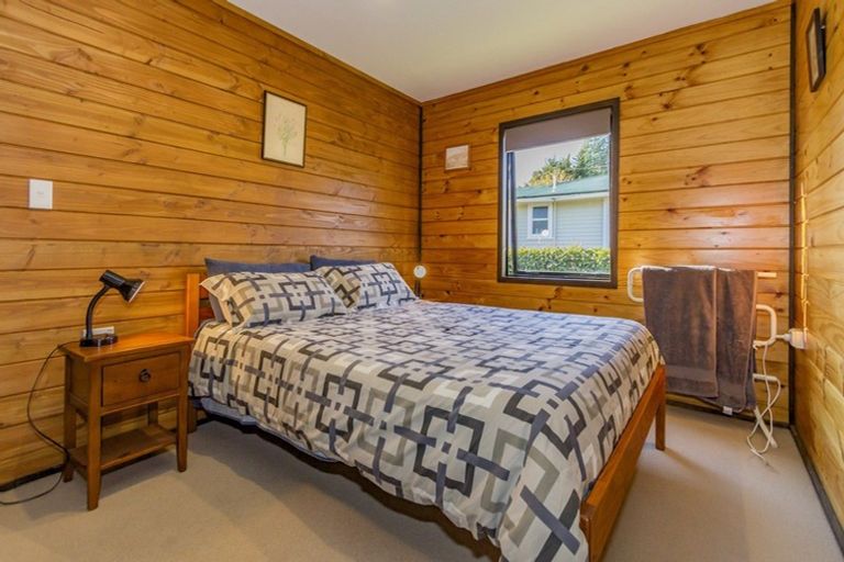 Photo of property in 100 Goldfinch Street, Ohakune, 4625