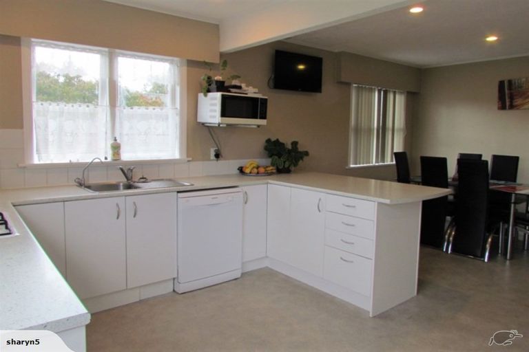 Photo of property in 7 Coleman Street, Paraparaumu, 5032