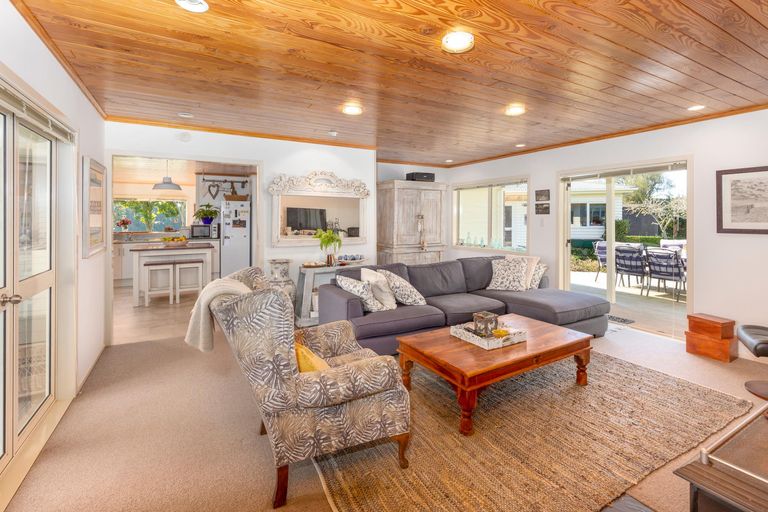 Photo of property in 33 Pearson Road, Kingseat, Pukekohe, 2679