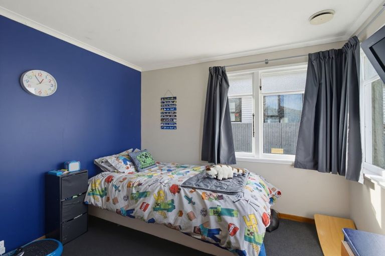 Photo of property in 15 Smitheram Street, Allenton, Ashburton, 7700