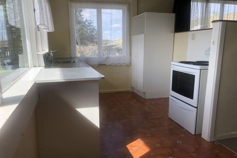 Photo of property in 2 Eden View Road, Sandringham, Auckland, 1025