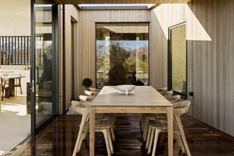 Photo of property in Kawarau Heights, 12 Kawarau Heights Boulevard, Lake Hayes, Queenstown, 9304