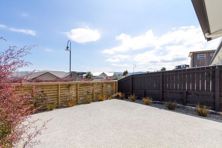 Photo of property in 7 Pacific View, Whitby, Porirua, 5024