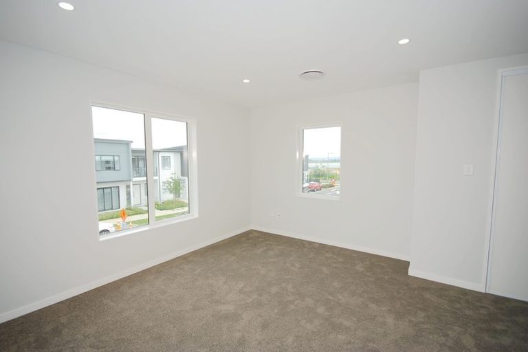 Photo of property in 4 Dorricott Avenue, Hobsonville, Auckland, 0616