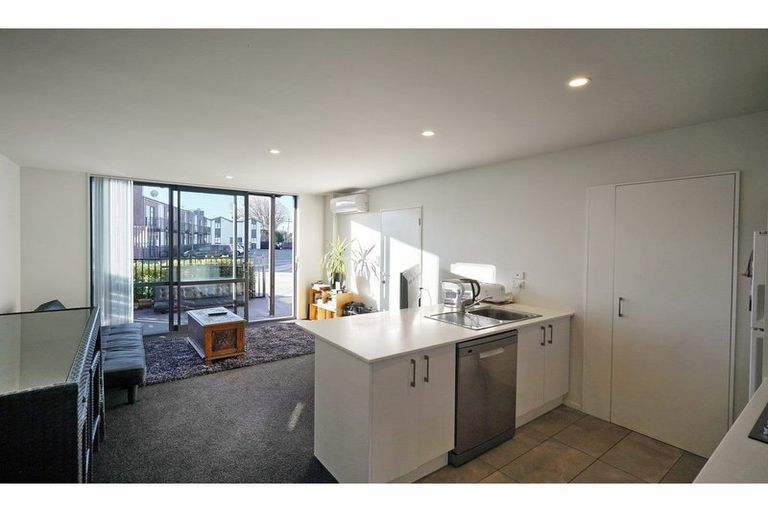 Photo of property in 38/10 Buffon Street, Waltham, Christchurch, 8023