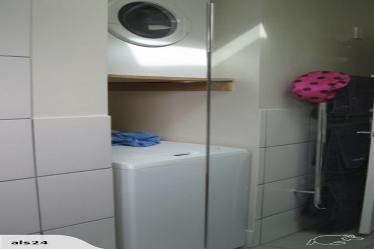 Photo of property in 9/7 Hanson Street, Mount Cook, Wellington, 6021