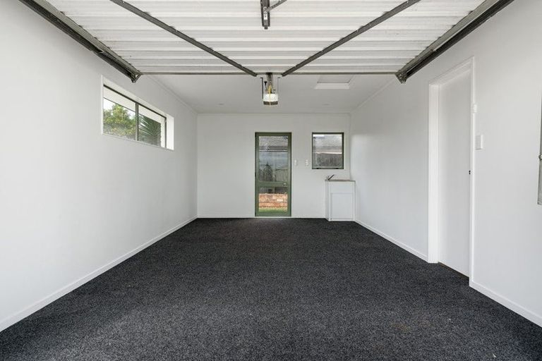 Photo of property in 17b Corinna Street, Welcome Bay, Tauranga, 3112