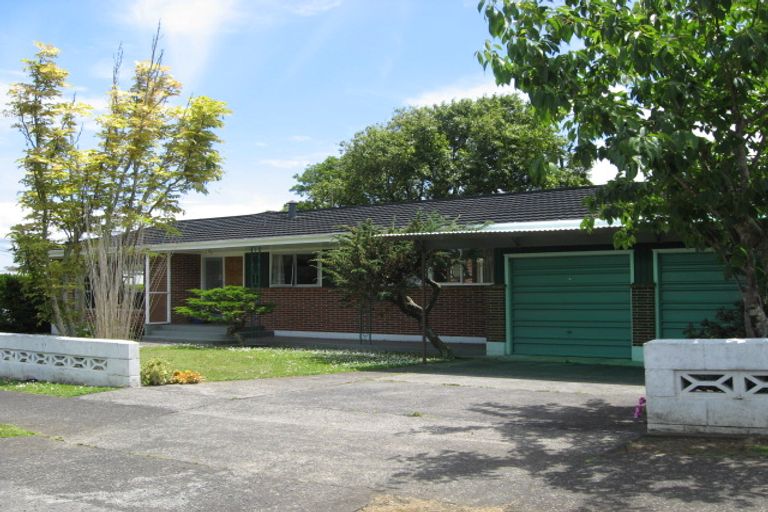 Photo of property in 4 Coronation Road, Mangere Bridge, Auckland, 2022