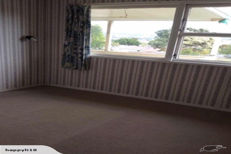 Photo of property in 38 Dellwood Avenue, Henderson, Auckland, 0612