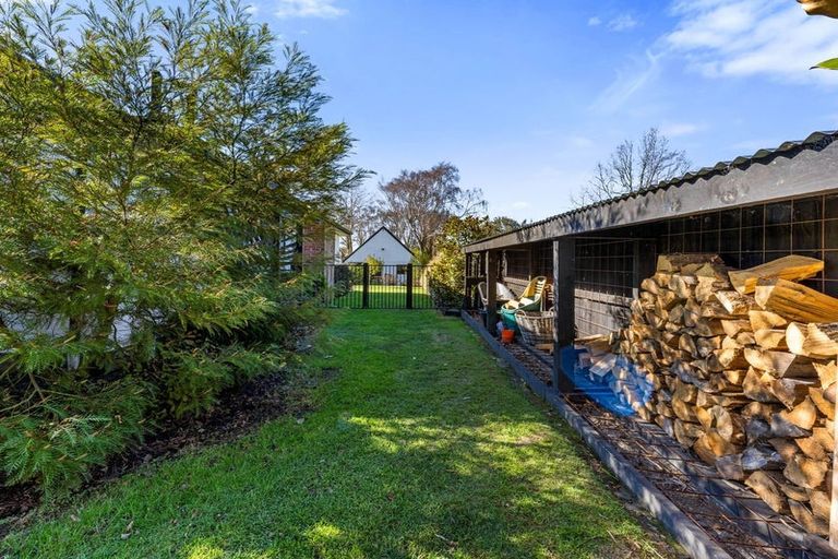 Photo of property in 24 Broad Street, Southbridge, 7602