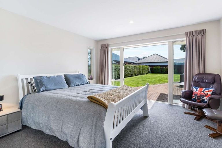 Photo of property in 102 Courtenay Drive, Kaiapoi, 7630