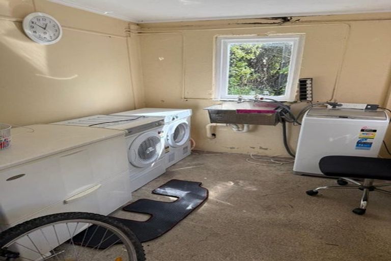 Photo of property in 16 Lowe Street, Liberton, Dunedin, 9010