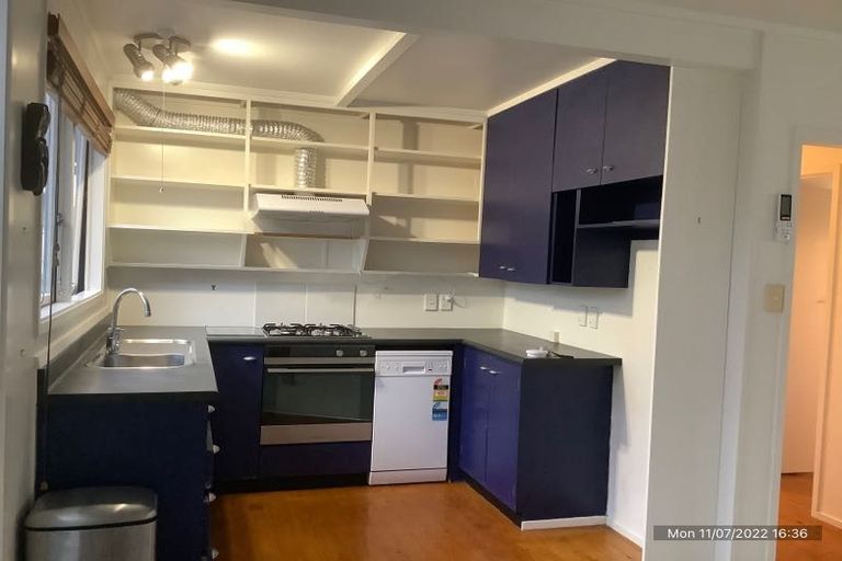 Photo of property in 1/6 Sydney Street, Hauraki, Auckland, 0622