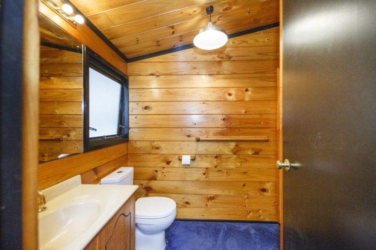 Photo of property in 168 Amberley Avenue, Highbury, Palmerston North, 4412