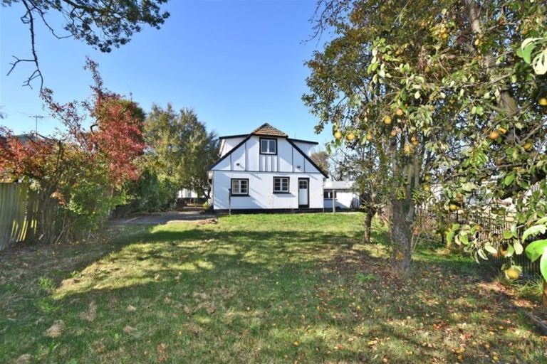 Photo of property in 217 Hills Road, Mairehau, Christchurch, 8013