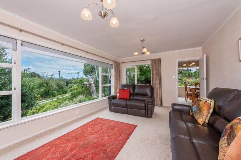 Photo of property in 5 Kaka Road, Raumati Beach, Paraparaumu, 5032