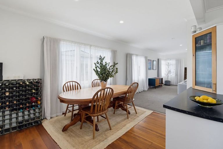 Photo of property in 120 Murdoch Road West, Raureka, Hastings, 4120