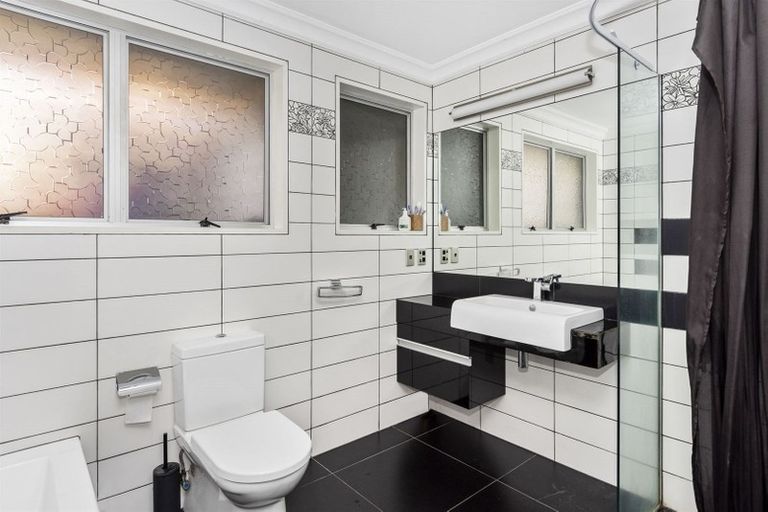 Photo of property in 4 Brookfield Terrace, Brookfield, Tauranga, 3110