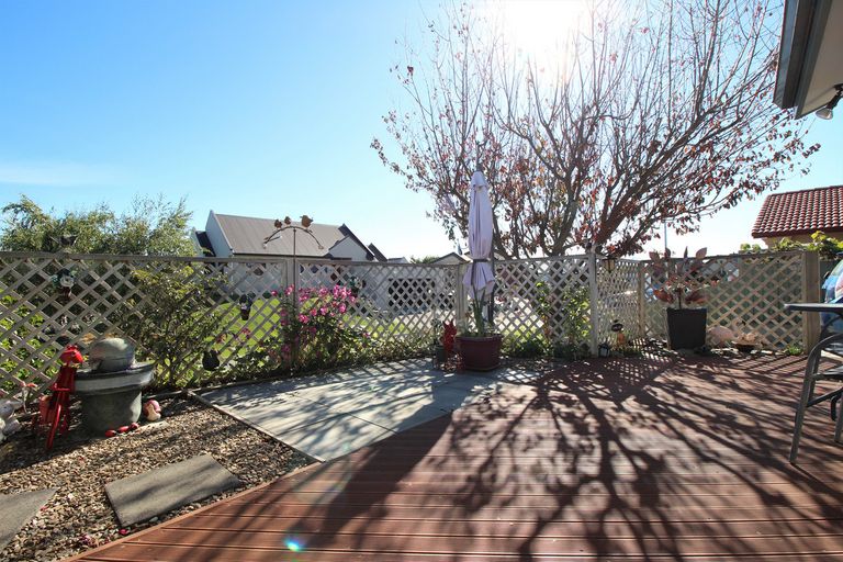 Photo of property in 6 Walnut Grove, Alexandra, 9320