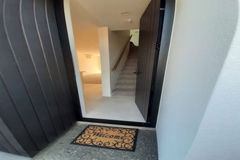 Photo of property in 9/24 Devonport Lane, St Albans, Christchurch, 8014